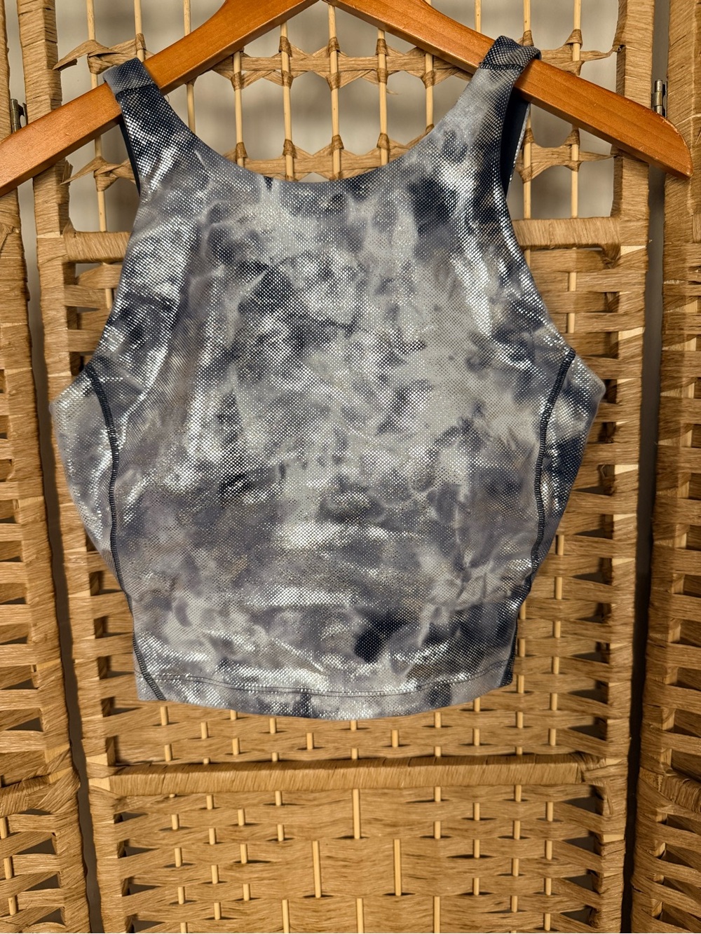Lululemon Align High Neck Crop Tank Size 6 Silver/Black Metallic